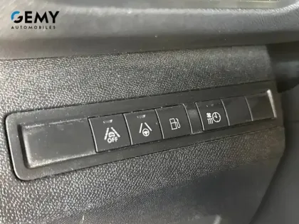 Photo 51 Peugeot 3008  Hybrid4 300 e-EAT8