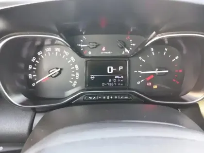 Photo 20 Citroën C3 Aircross  PureTech 110 S&S EAT6 Shine