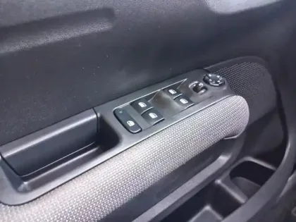 Photo 19 Citroën C3 Aircross  PureTech 110 S&S EAT6 Shine