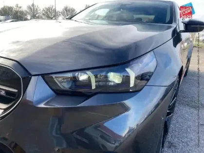 Photo 27 BMW M5  4.4 V8 PHEV 727ch