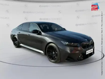 Photo 62 BMW Serie 5 M5 4.4 V8 PHEV 727ch