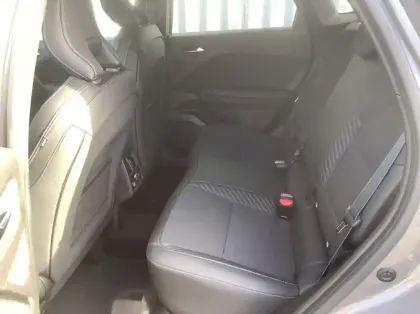 Photo 11 Renault Symbioz Nouveau E-Tech full hybrid 145 Esprit Alpine