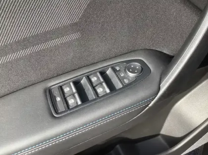 Photo 16 Renault Symbioz Nouveau E-Tech full hybrid 145 Esprit Alpine