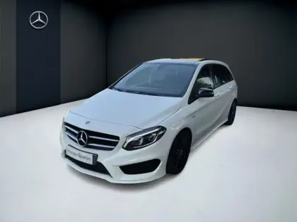 Photo Mercedes Classe B 200 D Starlight Edition Pack Black Toit Ouvrant