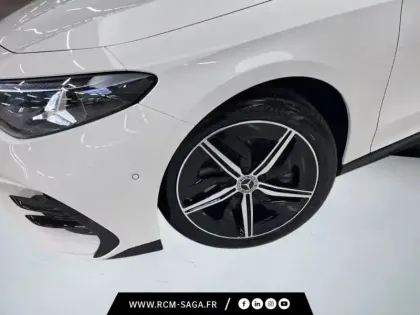 Photo 7 Mercedes CLA Coupe 250+ avec technologie EQ Limited Edition