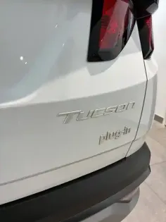 Photo 10 Hyundai Tucson  1.6 T-GDI 253 Plug-in BVA6
