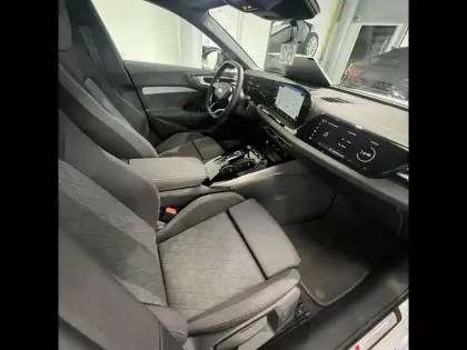 Photo 26 Audi A5  TDI Hybride 204 ch S tronic 7