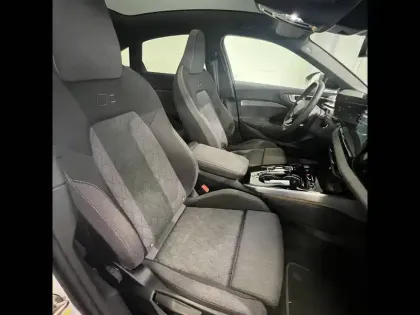 Photo 24 Audi A5  TDI Hybride 204 ch S tronic 7