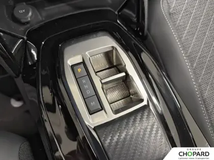 Photo 44 Peugeot 208  Hybrid 110 e-DCS6