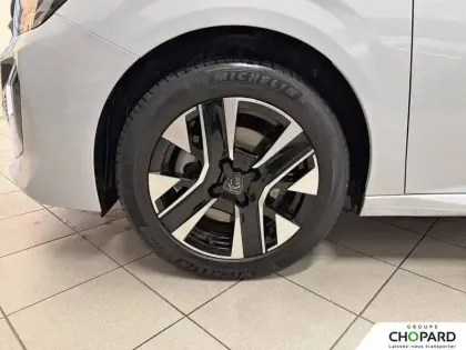 Photo 21 Peugeot 208  Hybrid 110 e-DCS6