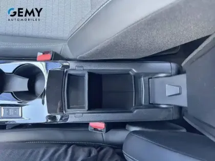 Photo 41 Peugeot 208  PureTech 100 S&S EAT8