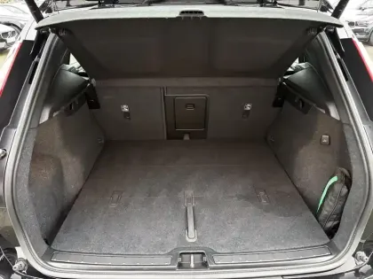 Photo 37 Volvo Xc40  B3 163 ch DCT7