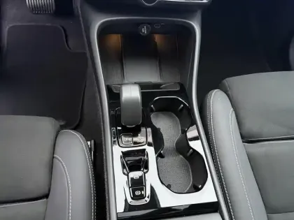 Photo 35 Volvo Xc40  B3 163 ch DCT7