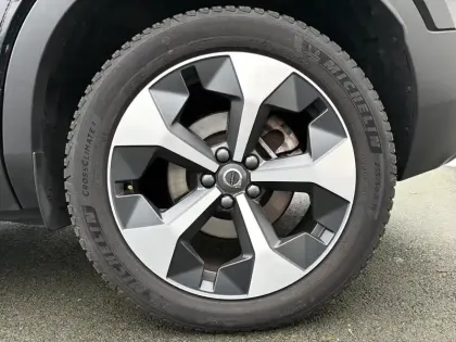 Photo 26 Volvo Xc40  B3 163 ch DCT7