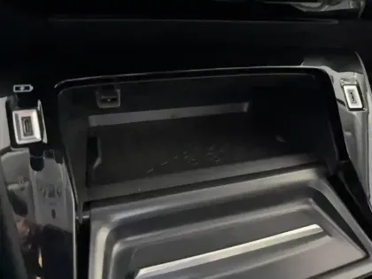 Photo 20 Peugeot 208  Hybrid 100 e-DCS6