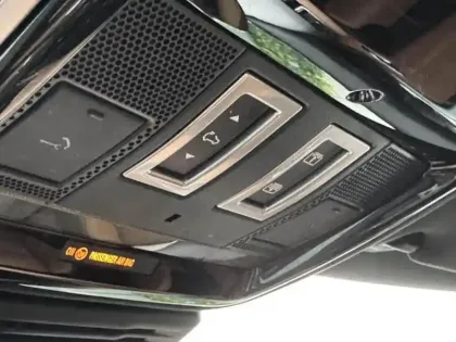 Photo 11 Land rover Range Rover Gén. I (L560) Ph2 R-Dynamic HSE 5