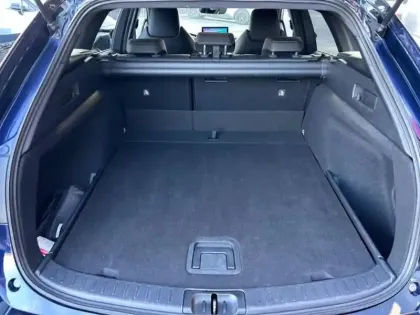 Photo 13 Toyota Corolla  Touring Spt 1.8 140ch GR Sport MY24