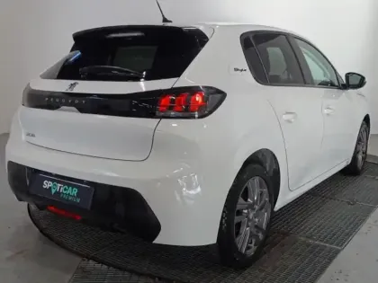 Photo 7 Peugeot 208  1.2 PureTech 75ch S&S Style