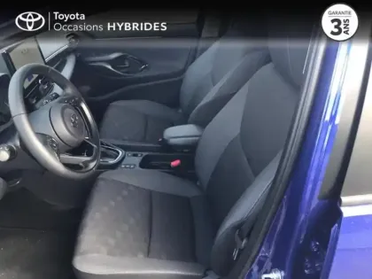 Photo 10 Toyota Yaris  116h Design 5p MC24