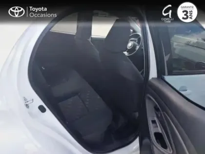 Photo 6 Toyota Yaris  116h Design 5p MY25