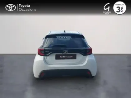 Photo 3 Toyota Yaris  116h Design 5p MY25