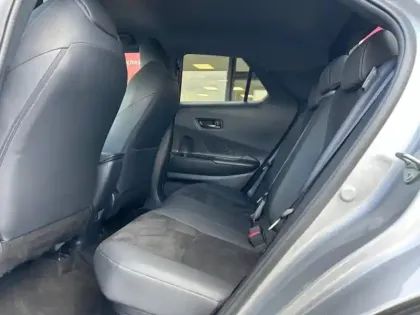 Photo 9 Toyota C-HR  2.0 Hybride Rechargeable 225ch Collection MY25