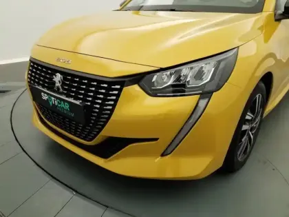 Photo 11 Peugeot 208  PureTech 100 S&S BVM6 Allure