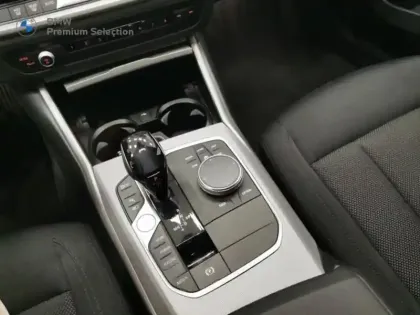 Photo 7 BMW Serie 3 Série 3 330eA 292ch Business Design 10cv