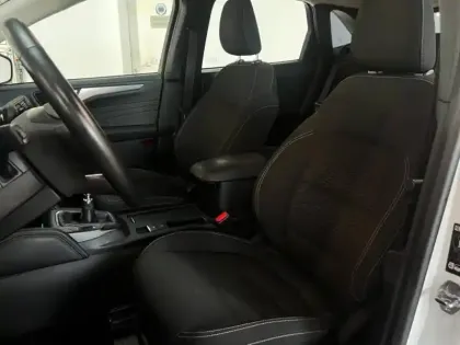 Photo 11 Ford Kuga  1.5 EcoBlue 120ch Titanium