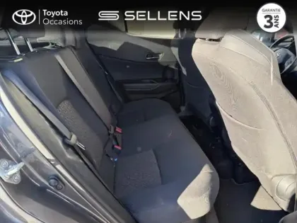 Photo 6 Toyota C-HR  2.0 Hybride 184ch Design Ultimate E-CVT