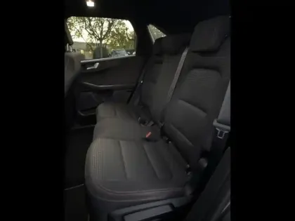 Photo 23 Ford Kuga  2.5 Duratec 190ch FHEV E85 ST-Line Business BVA