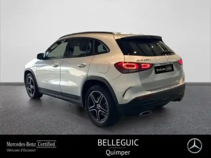 Photo 2 Mercedes GLA  250 e 160+102ch AMG Line 8G-DCT