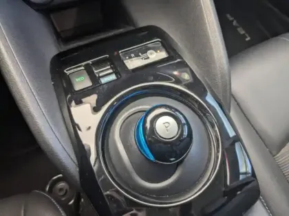 Photo 7 Nissan Leaf  217ch e+ 62kWh N-Connecta 22