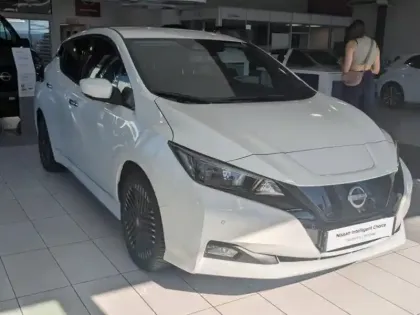 Photo 5 Nissan Leaf  217ch e+ 62kWh N-Connecta 22