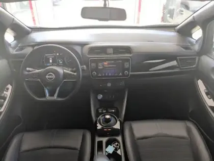 Photo 3 Nissan Leaf  217ch e+ 62kWh N-Connecta 22