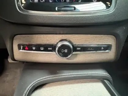 Photo 10 Volvo Xc90  T8 AWD 310 + 145ch Ultimate Style Chrome Geartronic