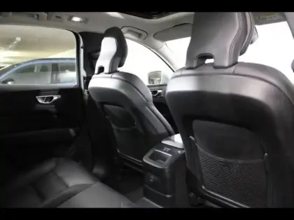 Photo 10 Volvo Xc60  T8 AWD Recharge 310 + 145ch Ultimate Style Chrome Geartronic