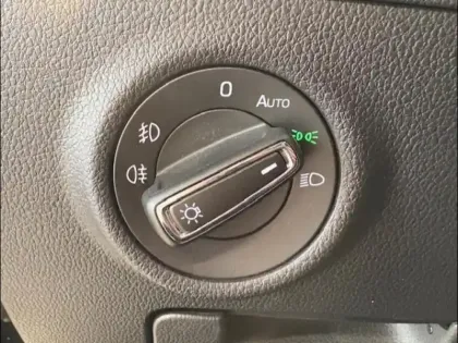 Photo 13 Skoda Superb  1.6 TDI 120ch SCR Business DSG7 Euro6d-T EVAP