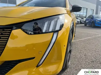 Photo 21 Peugeot 208  Electrique 50 kWh 136ch