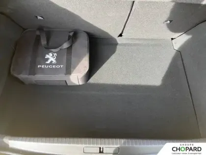 Photo 7 Peugeot 208  Electrique 50 kWh 136ch