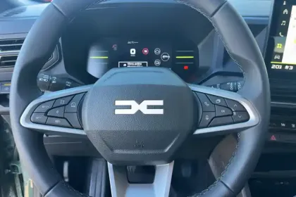 Photo 17 Dacia Duster  Mild Hybrid 130