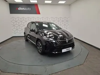 Photo 7 Renault Clio  E-Tech full hybrid 145 ch GSR2