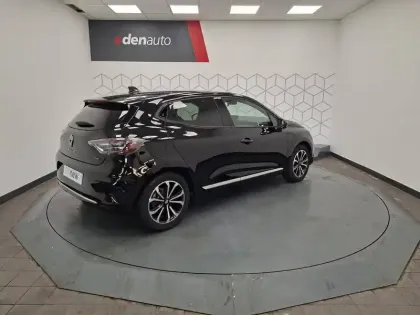 Photo 10 Renault Clio  E-Tech full hybrid 145 ch GSR2