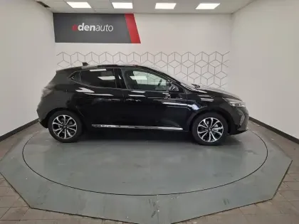 Photo 9 Renault Clio  E-Tech full hybrid 145 ch GSR2