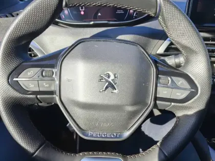 Photo 25 Peugeot 5008  PureTech 130ch S&S BVM6