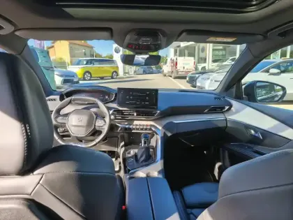 Photo 24 Peugeot 5008  PureTech 130ch S&S BVM6