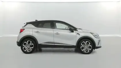 Photo 5 Renault Captur  E-Tech full hybrid 145 ch