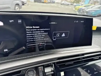 Photo 38 Peugeot 3008  Hybrid 145 e-DCS6