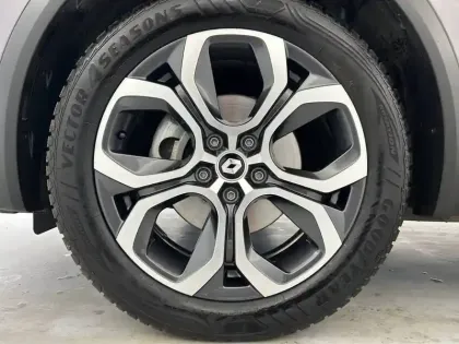 Photo 18 Renault Captur  E-Tech 145 - 21