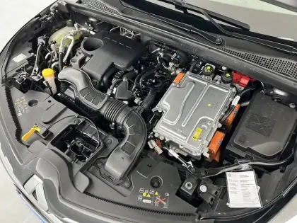 Photo 21 Renault Captur  E-Tech 145 - 21